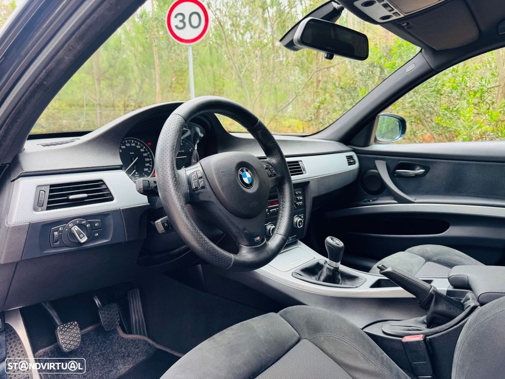 BMW 320 - 17