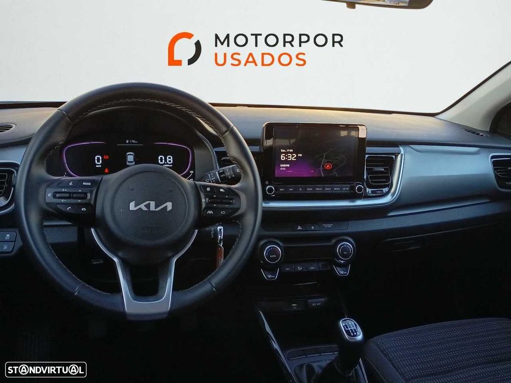 Kia Stonic 1.0 T-GDI Active - 10