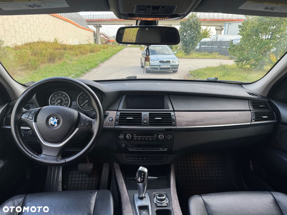 BMW X5 3.5i xDrive - 8