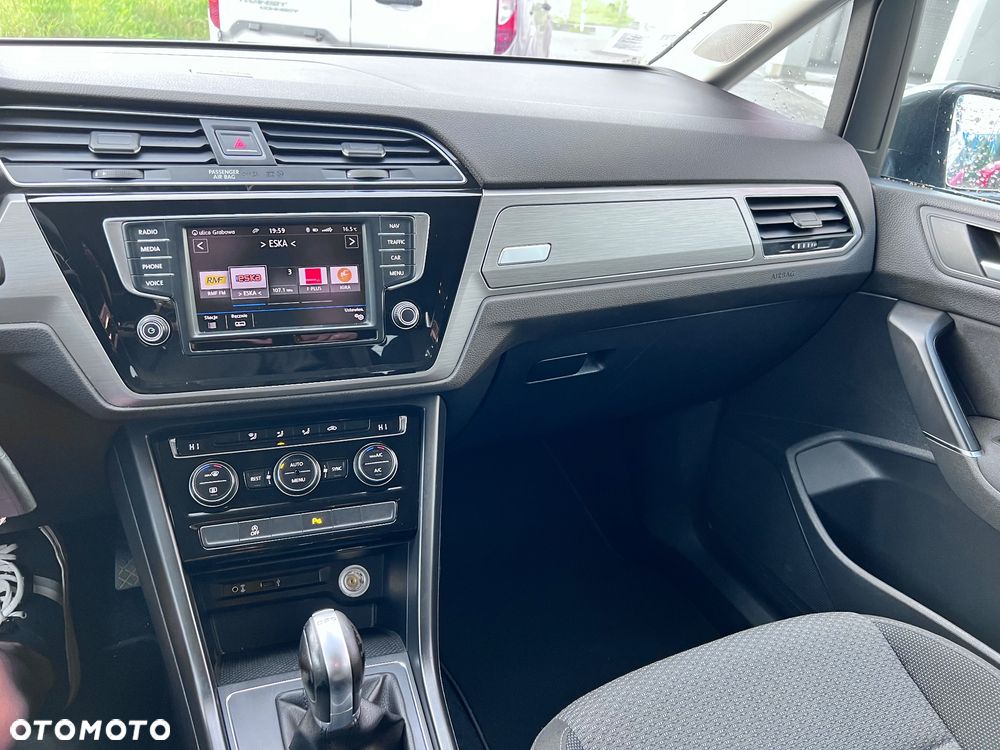 Volkswagen Touran 1.6 TDI SCR (BlueMotion Technology) DSG Comfortline - 15