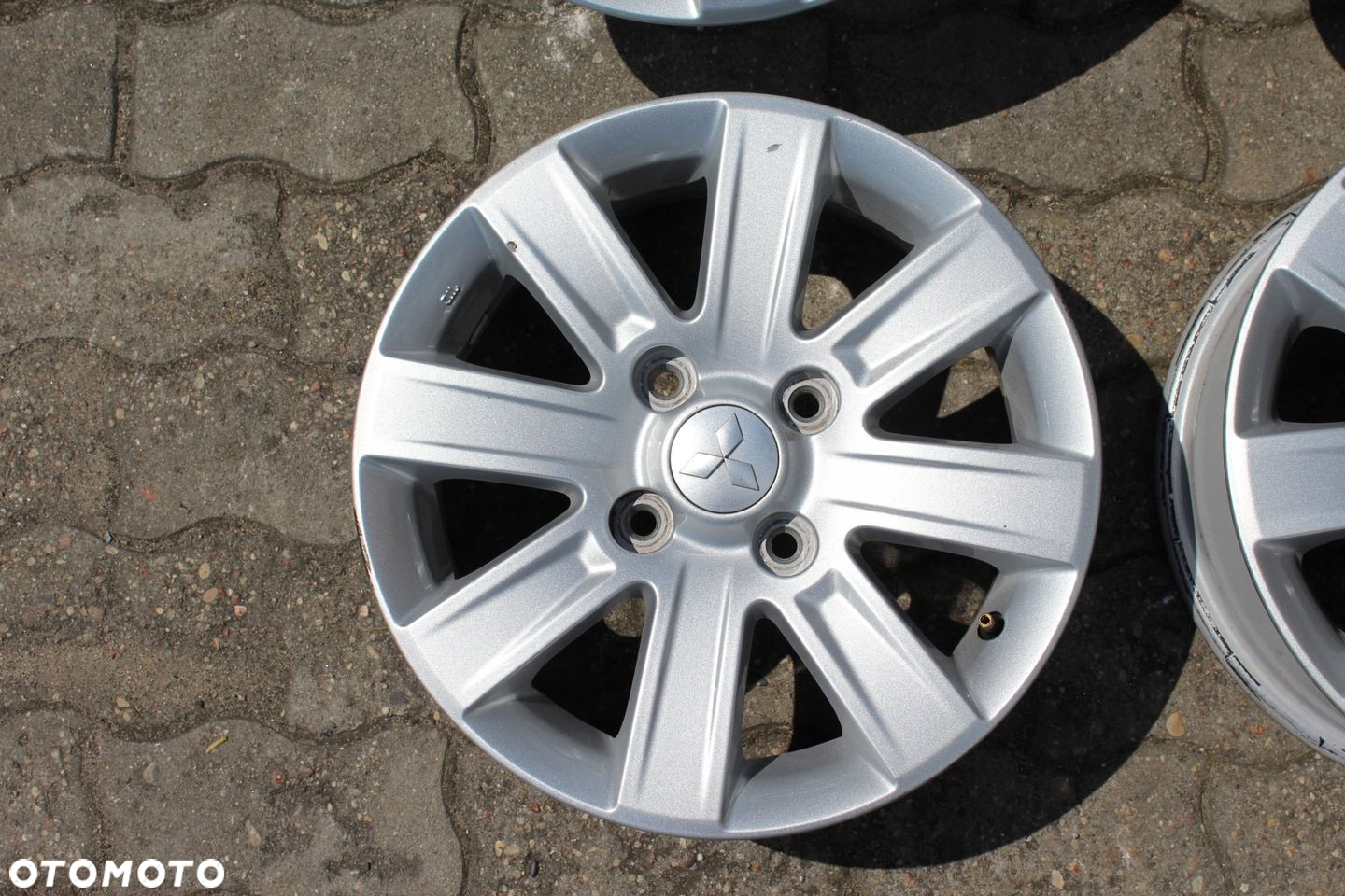 ORYG MITSUBISHI COLT 15cali 4x114,3 ET46 6J - 5