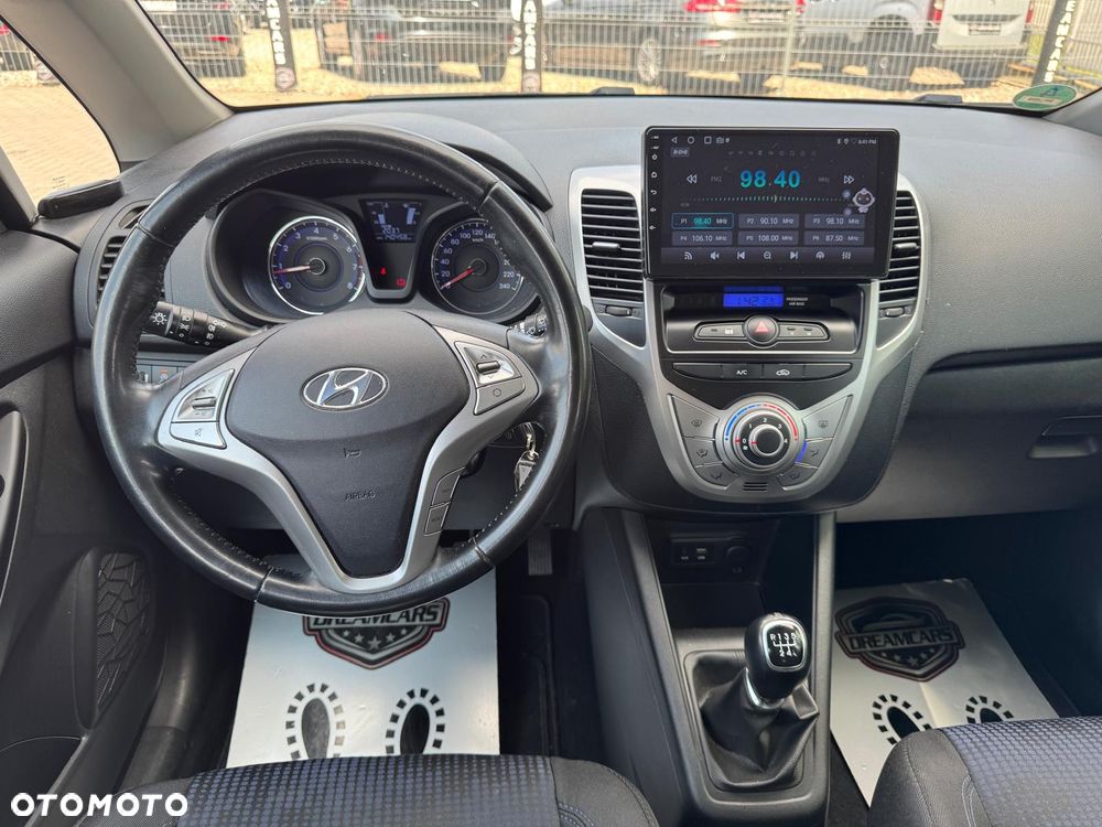Hyundai ix20 - 23