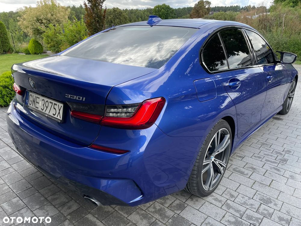 BMW Seria 3 330i xDrive M Sport sport - 3