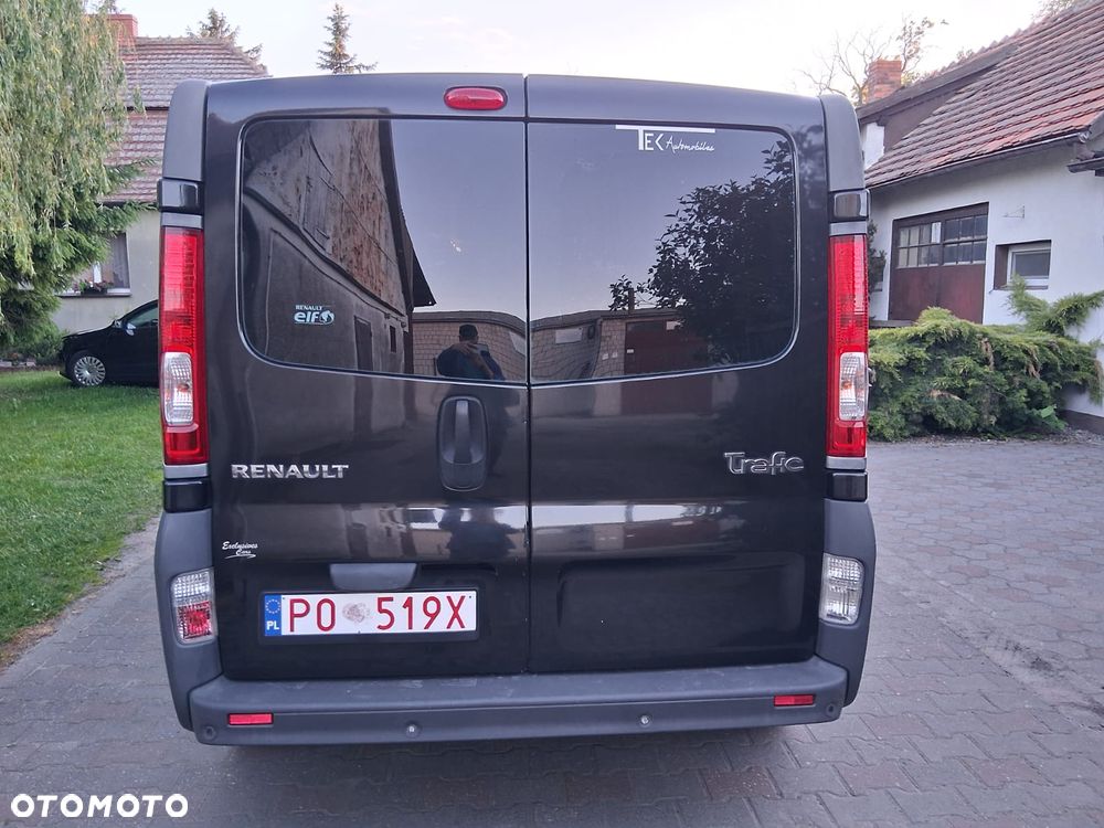 Renault Trafic - 15