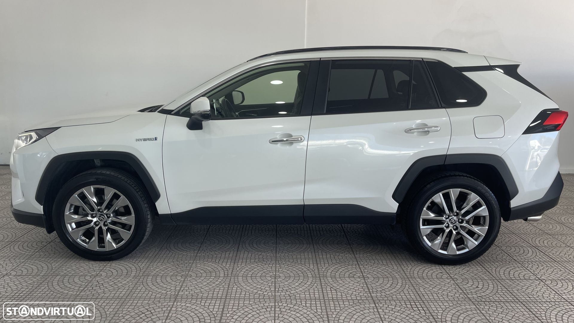 Toyota RAV4 2.5 HDF Exclusive - 3
