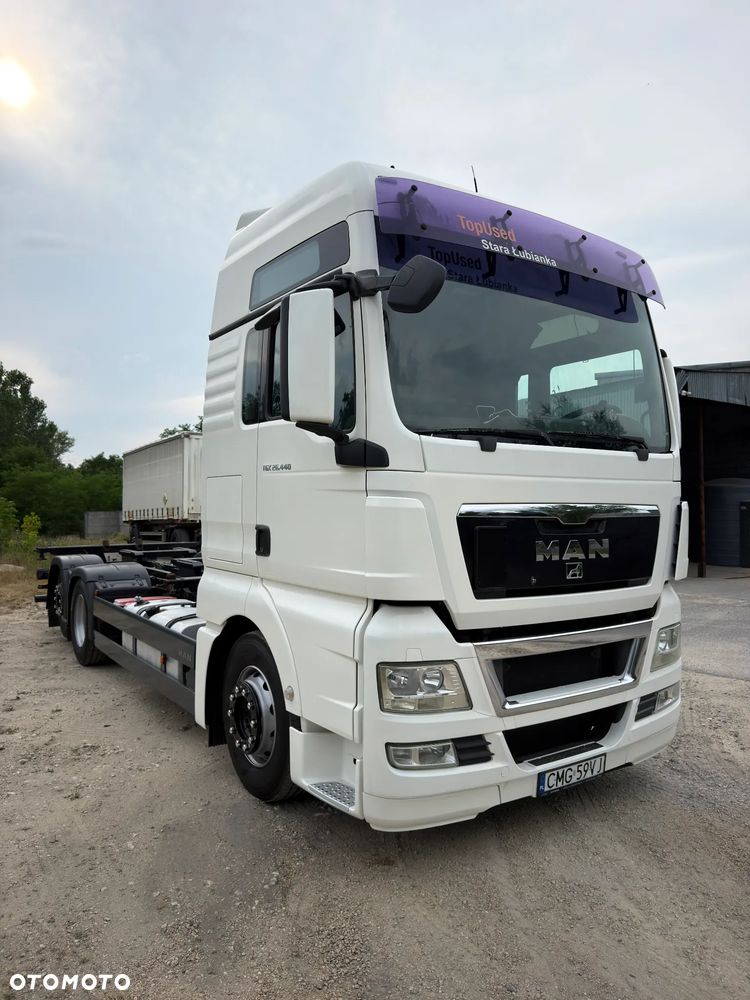 MAN TGX - 8