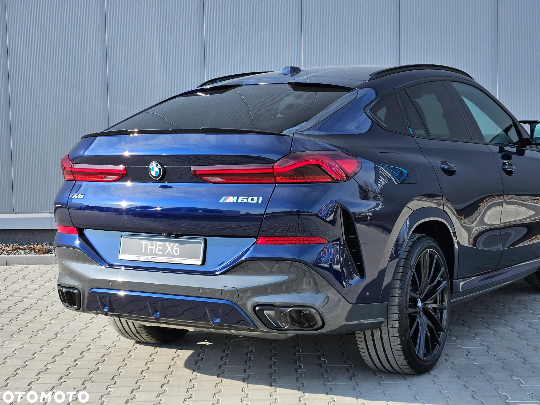 BMW X6 M50i - 10