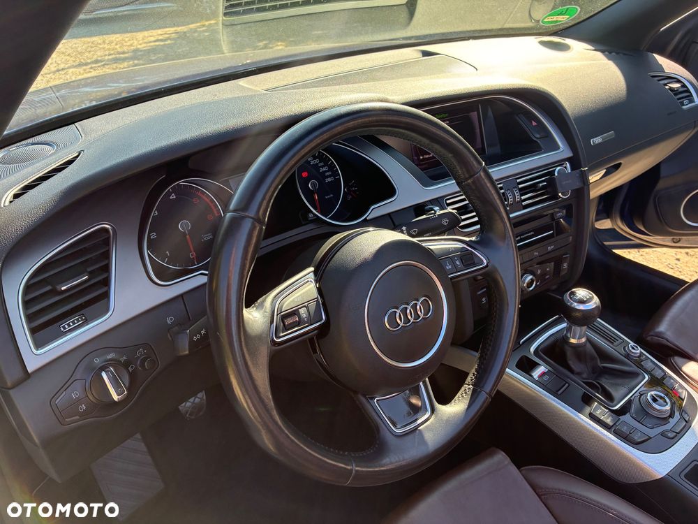 Audi A5 Cabrio - 16