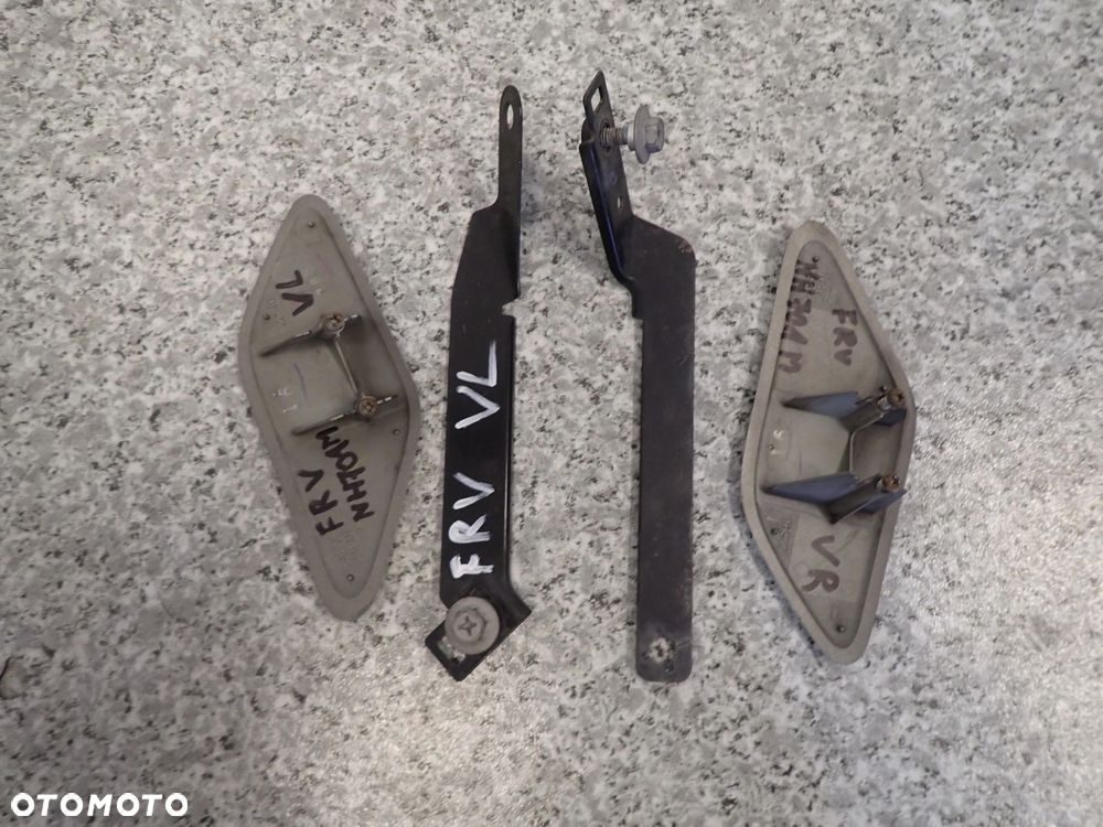 HONDA FRV 05- SPRYSKIWACZ REFLEKTORA LAMPY XENON PRAWY - 9