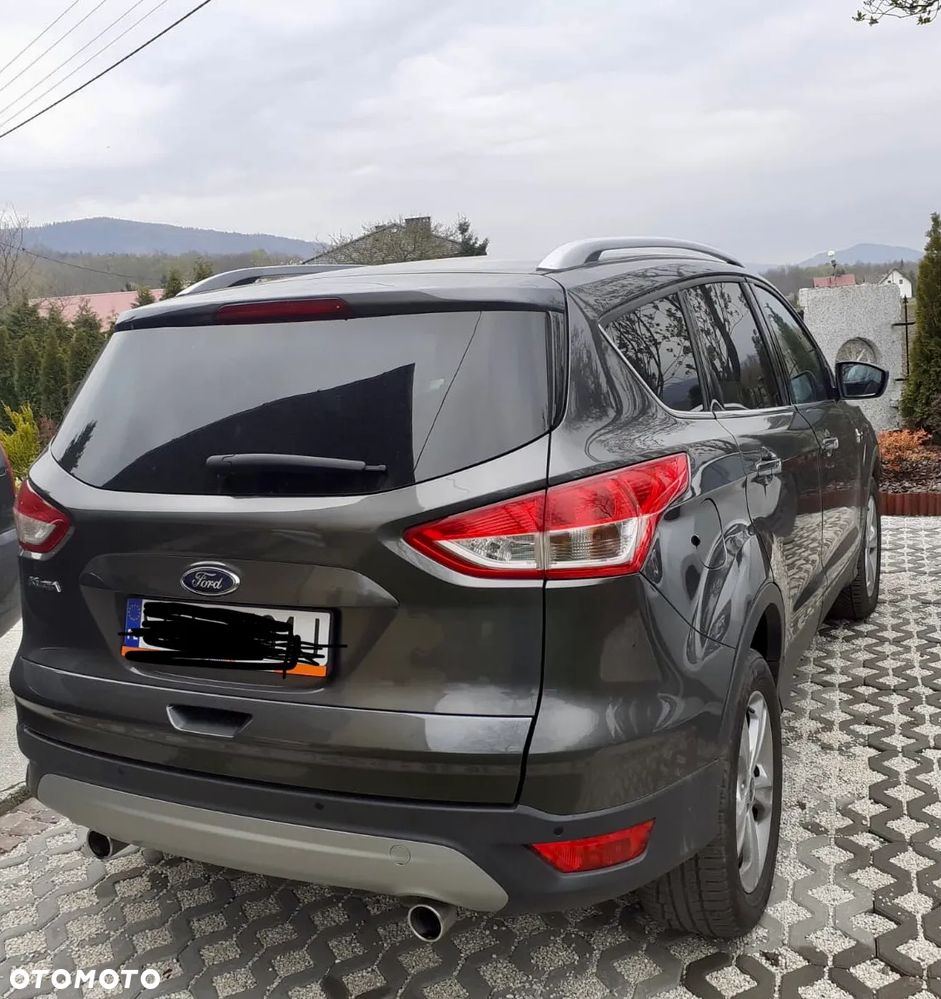 Ford Kuga 2.0 TDCi 4x4 Titanium - 3