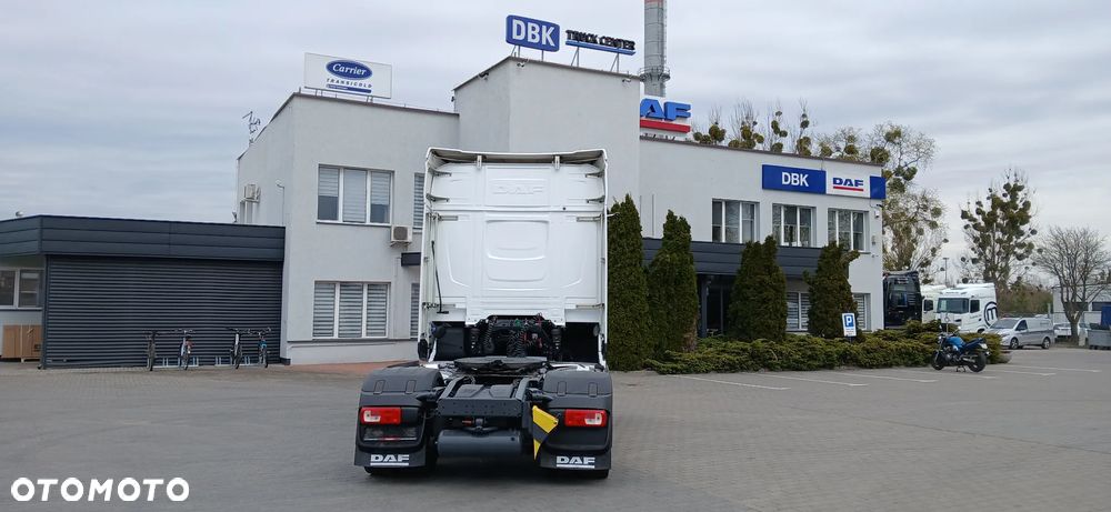 DAF XG - 7