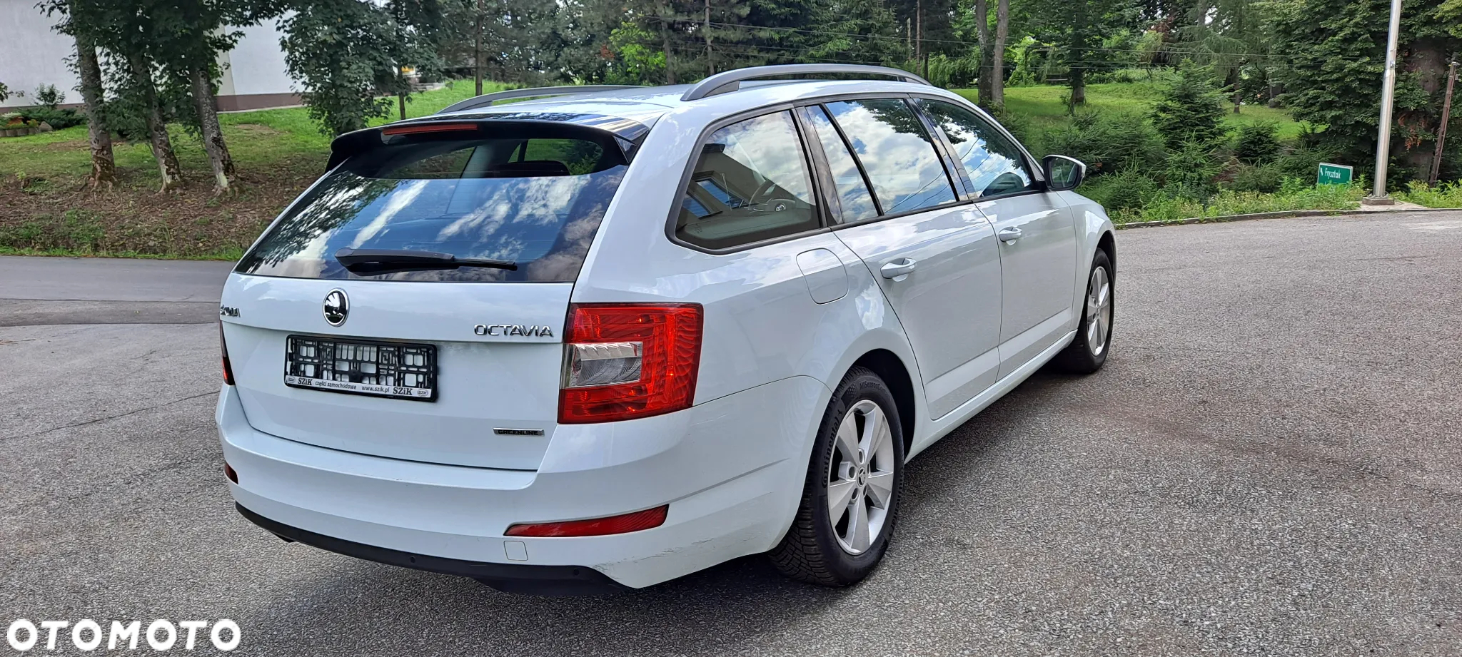 Skoda Octavia Combi 1.6 TDI GreenLine - 11
