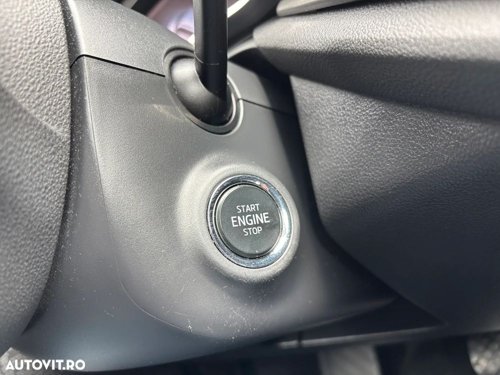 Skoda Octavia 2.0 TDI DSG Ambition - 34