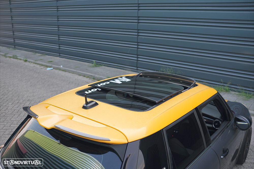 MINI 5 Portas Cooper S Aut. - 17