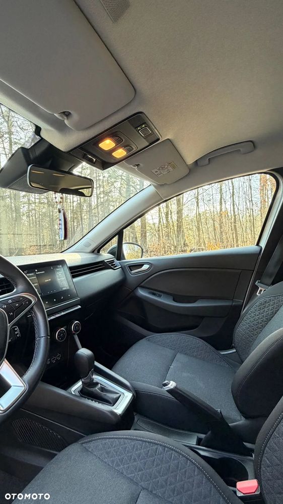 Renault Clio 1.0 TCe Equilibre Xtronic - 21