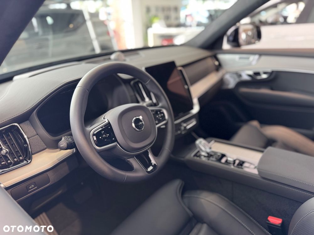 Volvo XC 90 B5 B AWD Ultra Black Edition 7os - 4