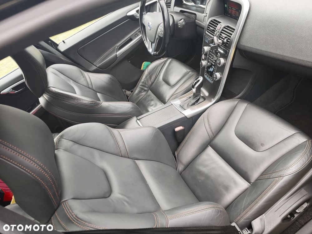 Volvo XC 60 D4 Drive-E Summum - 11
