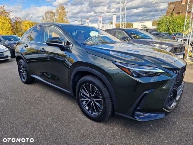 Lexus NX 450h+ E-FOUR Executive - 4