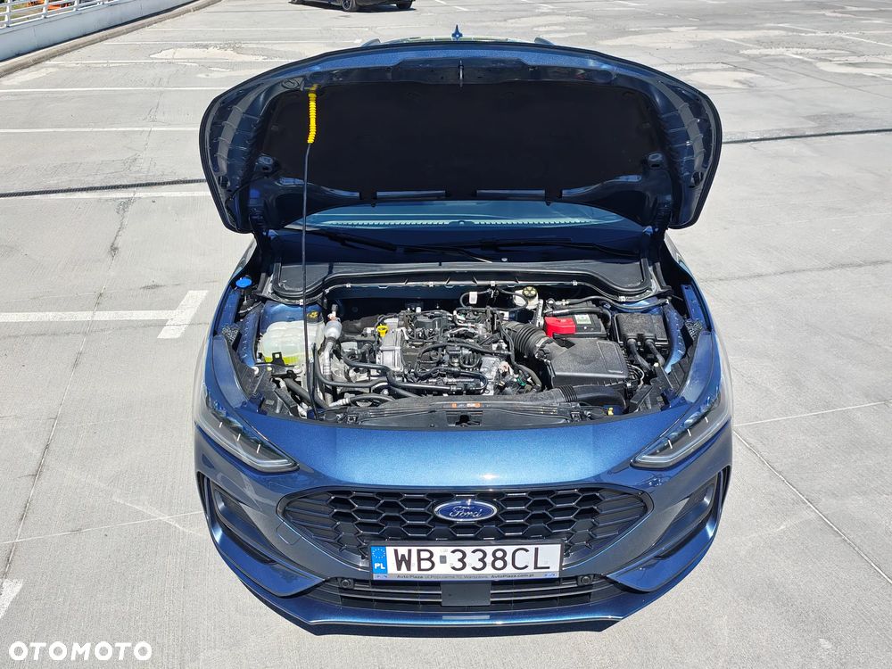 Ford Focus 1.0 EcoBoost mHEV ST-Line X - 26