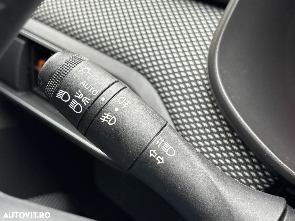 Dacia Sandero TCe 90 CVT Expression - 19