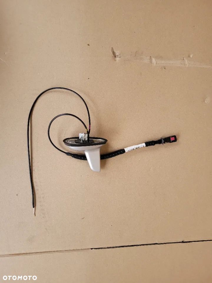 ANTENA DACHOWA GPS MERCEDES W211 W212 W219 A2118205575 - 7