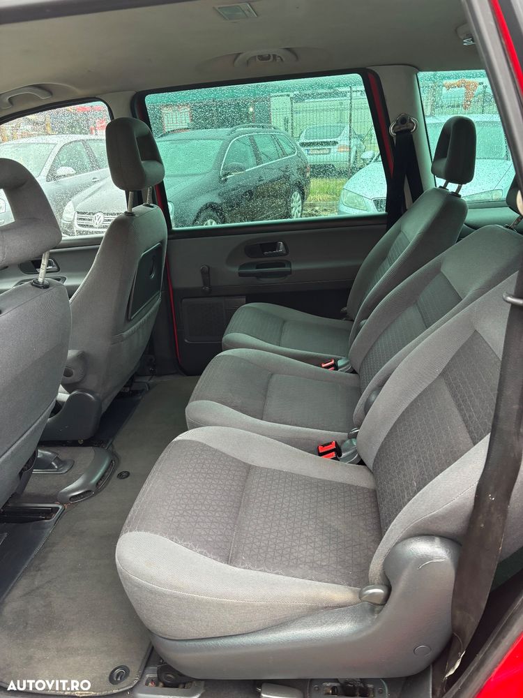 Volkswagen Sharan 1.9 TDI - 7