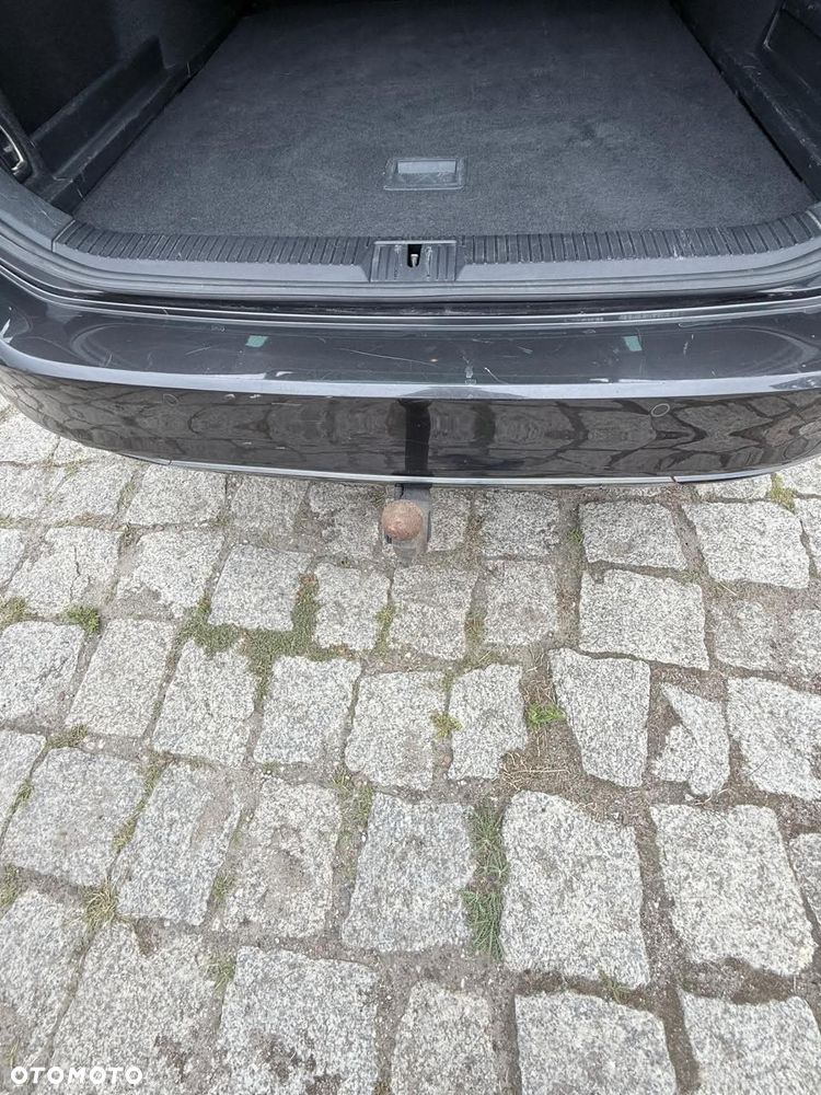 Volkswagen Passat - 17