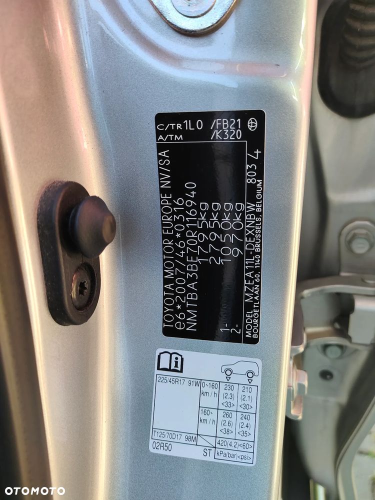 Toyota Corolla 1.5 Style MS - 28