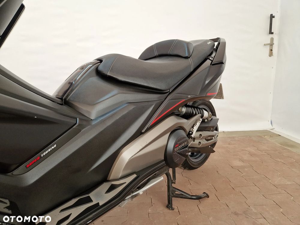 Kymco AK 550 - 24