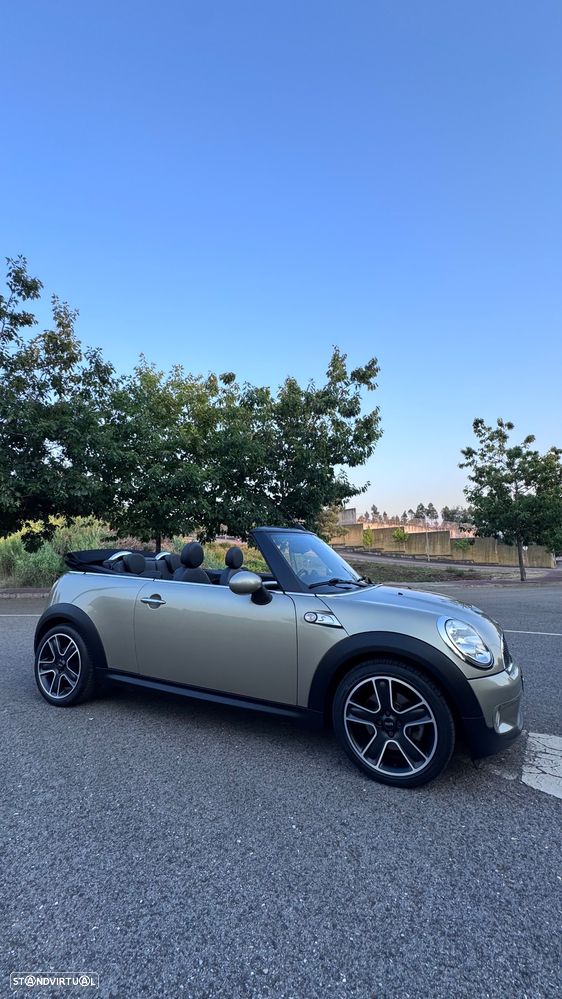 MINI Cabrio Cooper S - 28