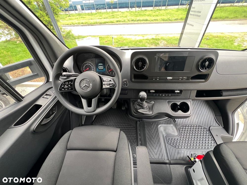 Mercedes-Benz Sprinter 317 CDI OM654 - 7