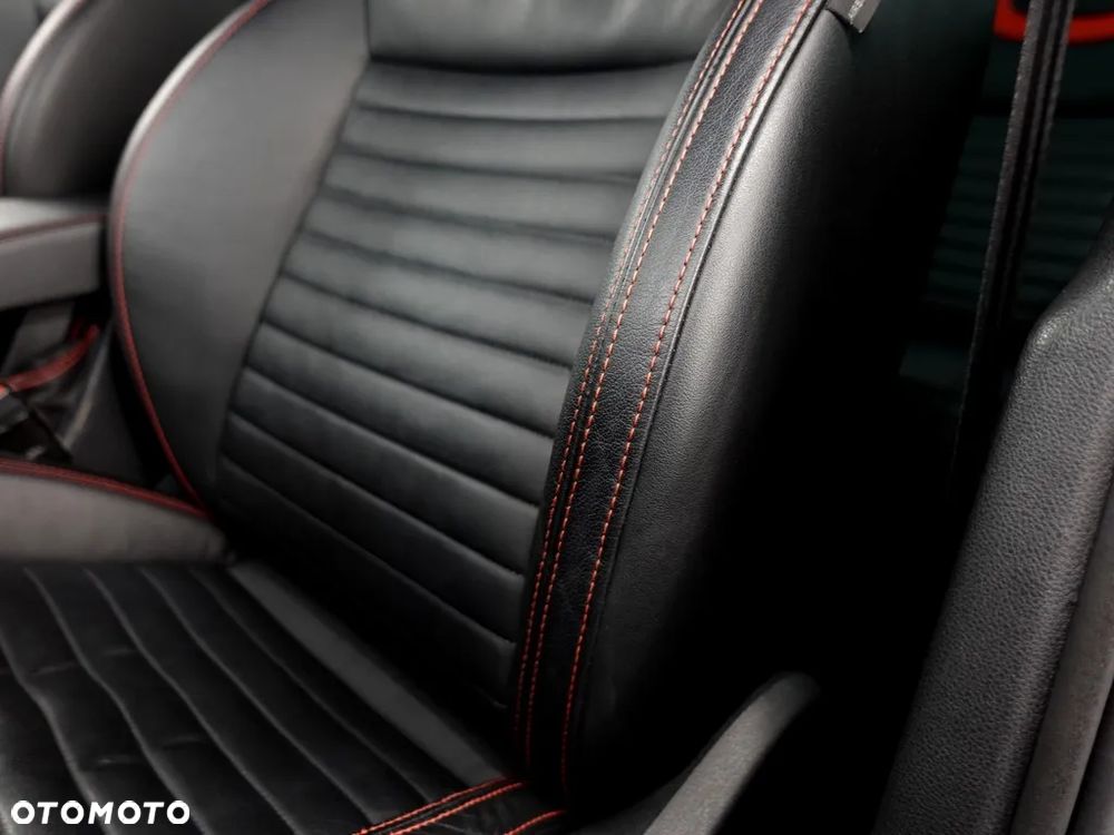 Skoda Octavia 2.0 TDI 4x4 RS Challenge DSG - 17