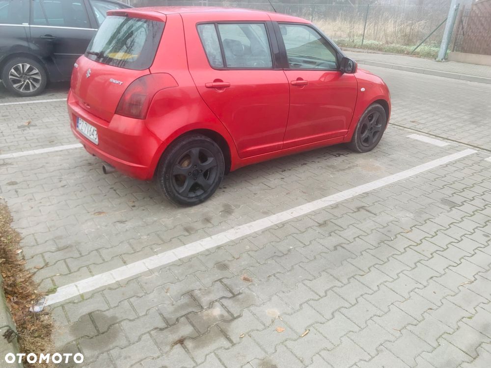 Suzuki Swift 1.3 DDiS 16v GLX - 5