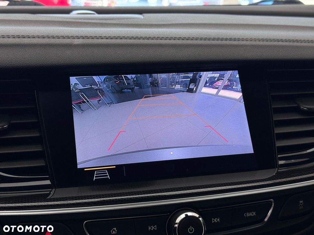 Opel Insignia - 37