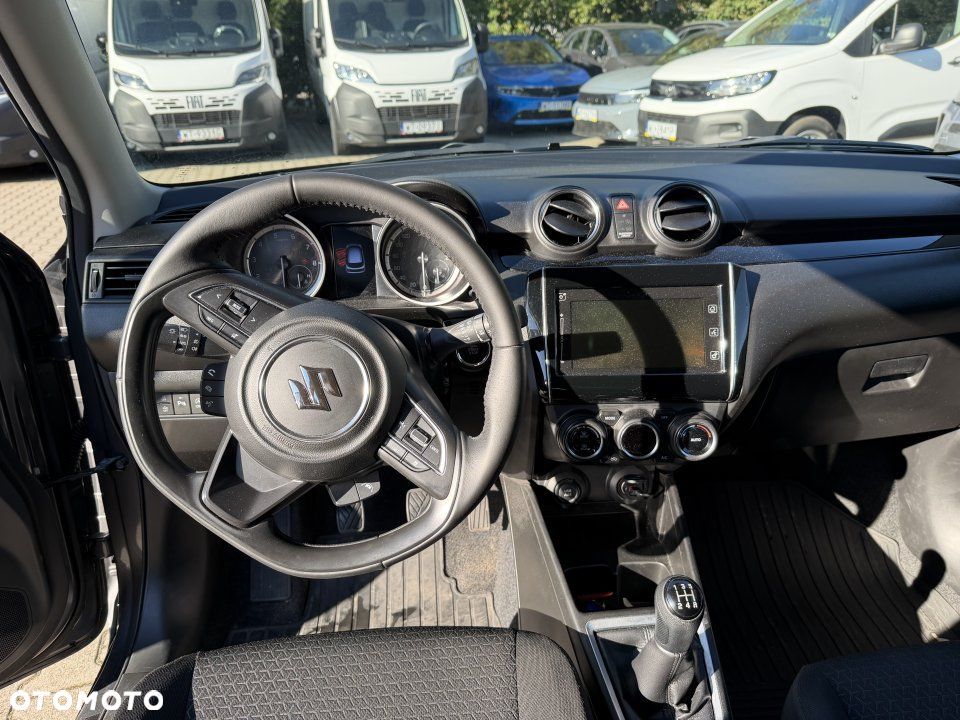 Suzuki Swift - 9