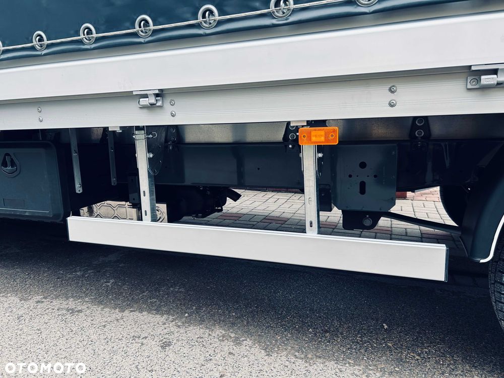 Kompletna Listwa Rowerowa Renault Master III 2019- Stan idealny OEM - 2