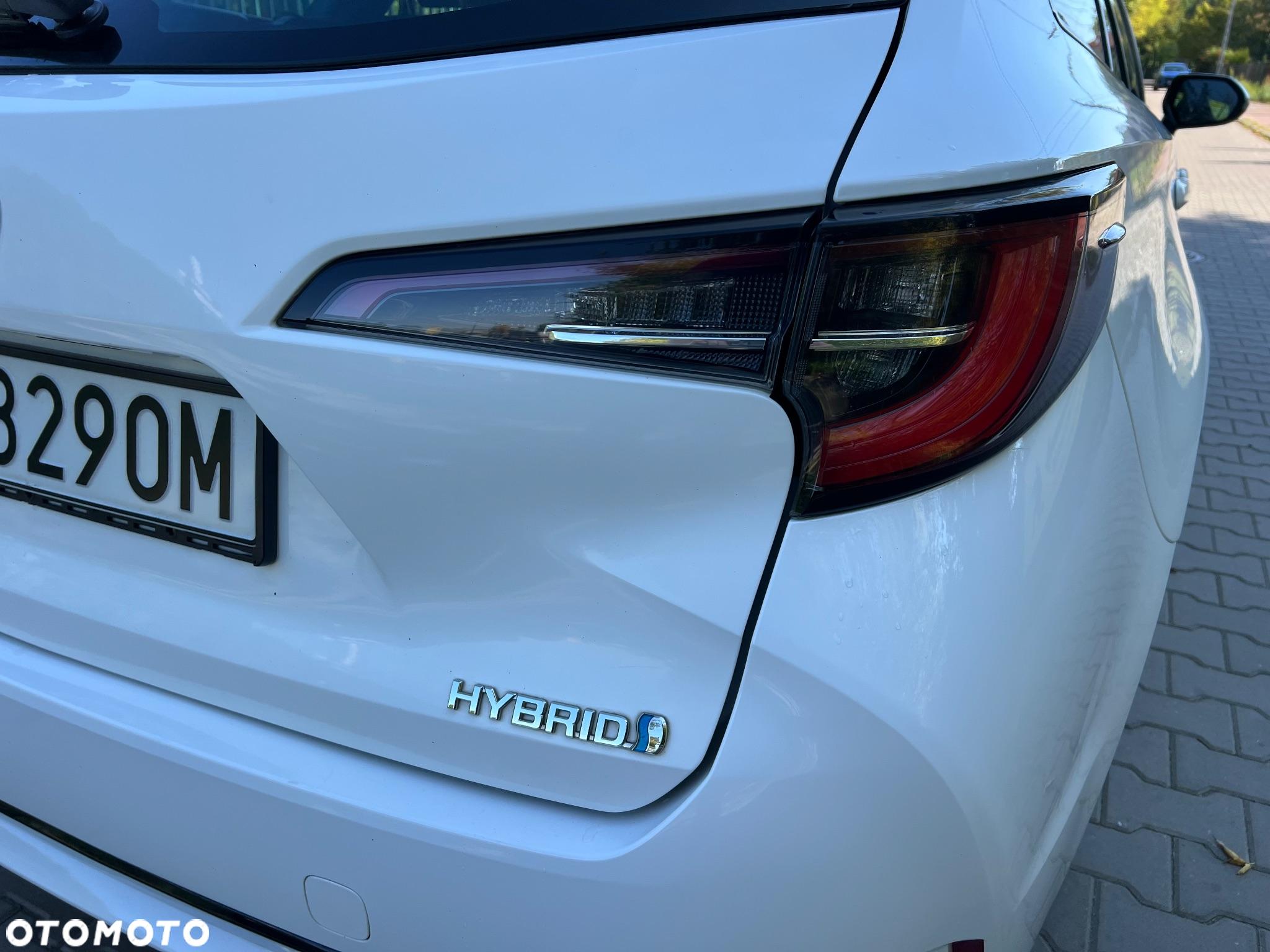 Toyota Corolla 1.8 Hybrid Active - 30
