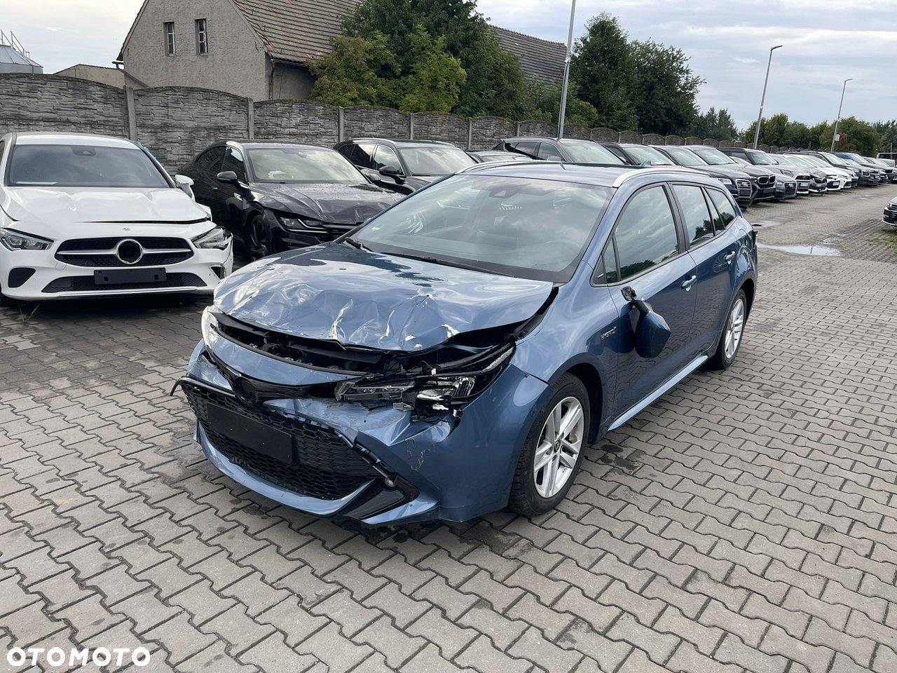 Toyota Corolla 1.8 Hybrid Comfort - 4