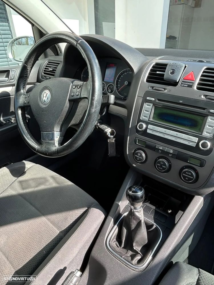 VW Golf - 7