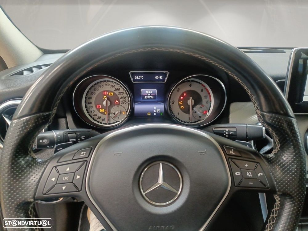 Mercedes-Benz GLA 200 (CDI) d 4Matic 7G-DCT - 8
