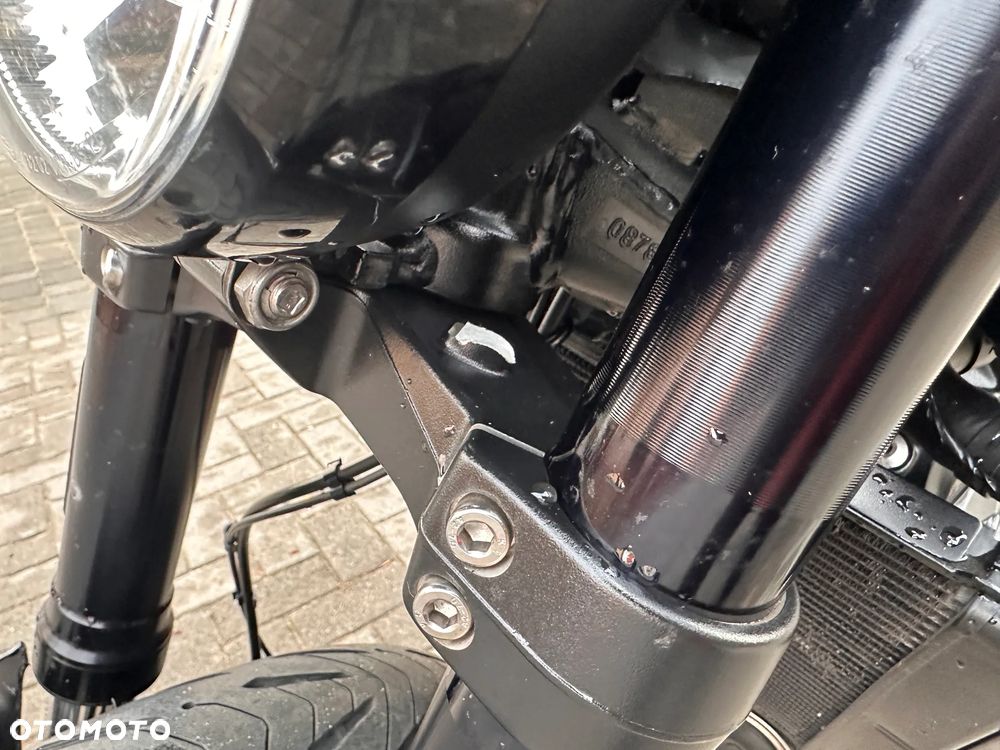 Triumph Trident - 27