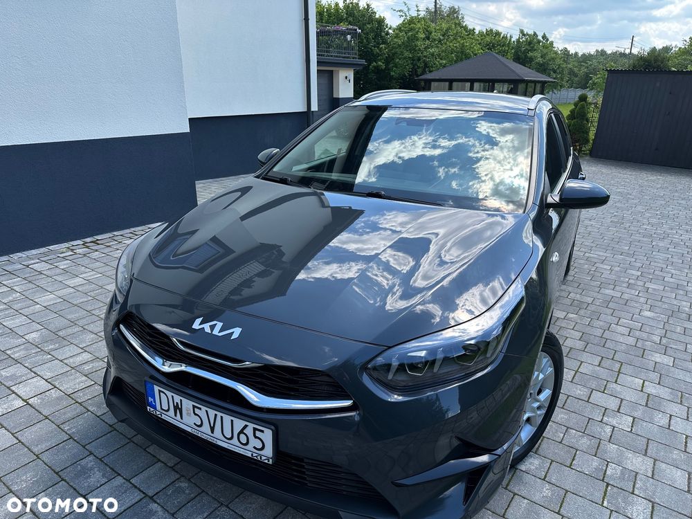 Kia Ceed 1.5 T-GDI M - 2