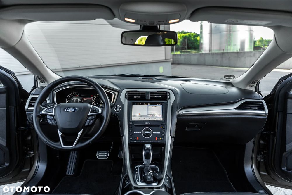 Ford Mondeo Vignale 2.0 TDCi PowerShift - 23
