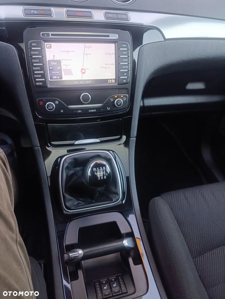 Ford S-Max 2.0 TDCi DPF Titanium - 28