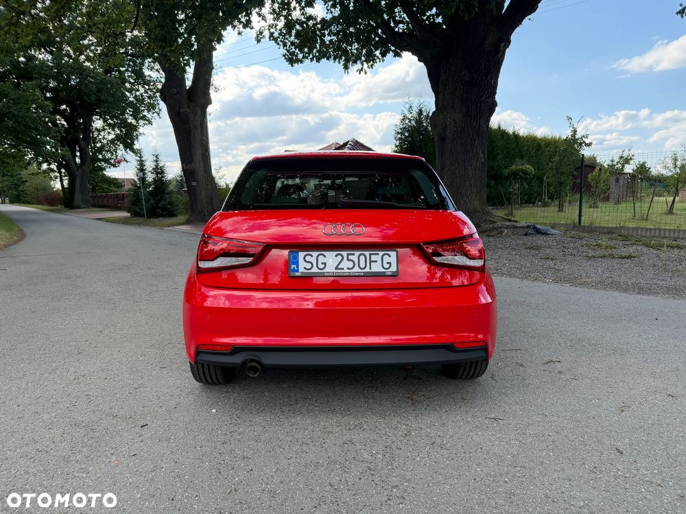 Audi A1 3-drzwiowe 1.6 TDI S line Sportpaket - 5
