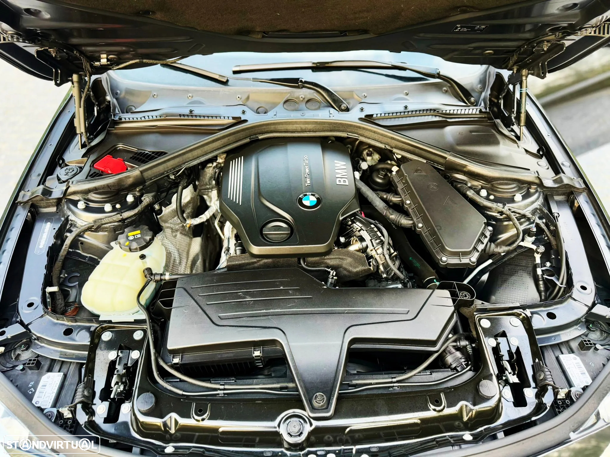 BMW 320 d Touring Aut. M Sport - 26