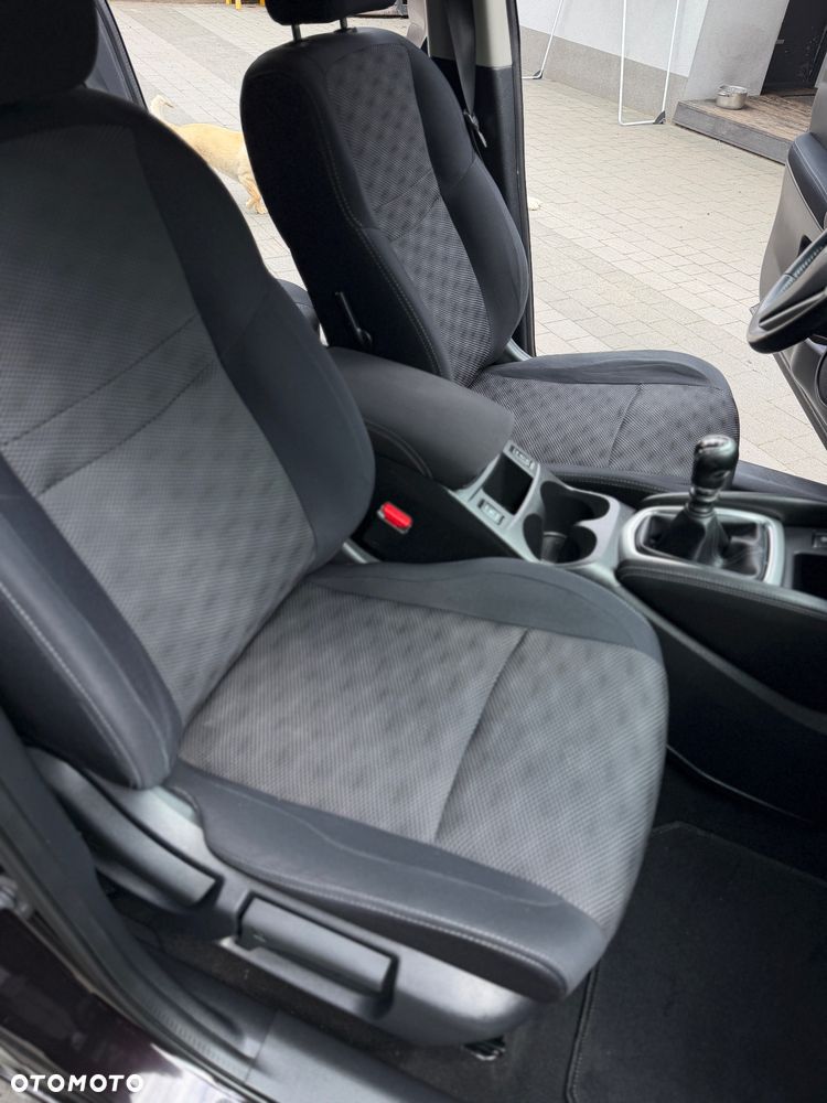 Nissan Qashqai 1.6 DCi Tekna+ - 12