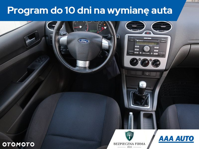Ford Focus - 8