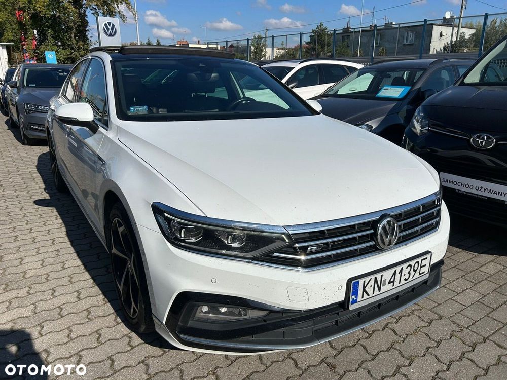 Volkswagen Passat 2.0 TSI Elegance DSG - 2