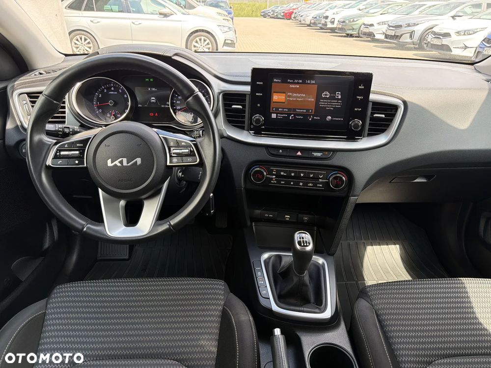 Kia XCeed 1.5 T-GDI M - 14
